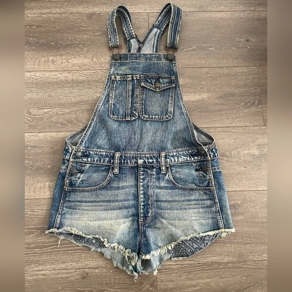 Americans eagle women's denim overalls size S - Picture 1 of 6